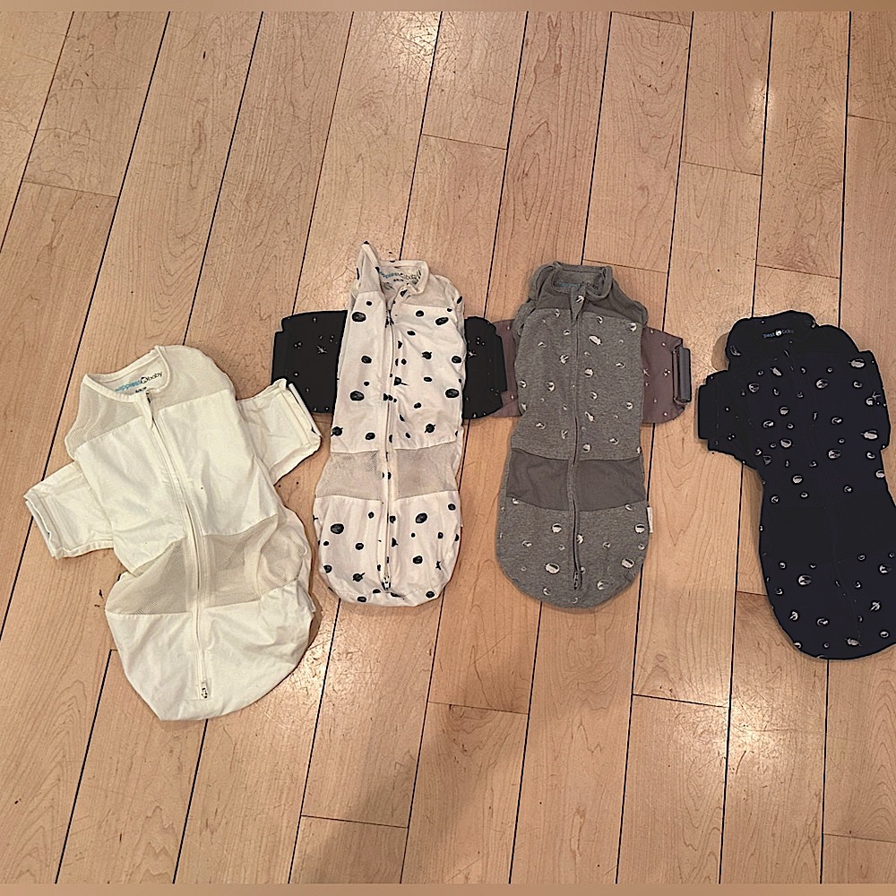 Four small Snoo sacks